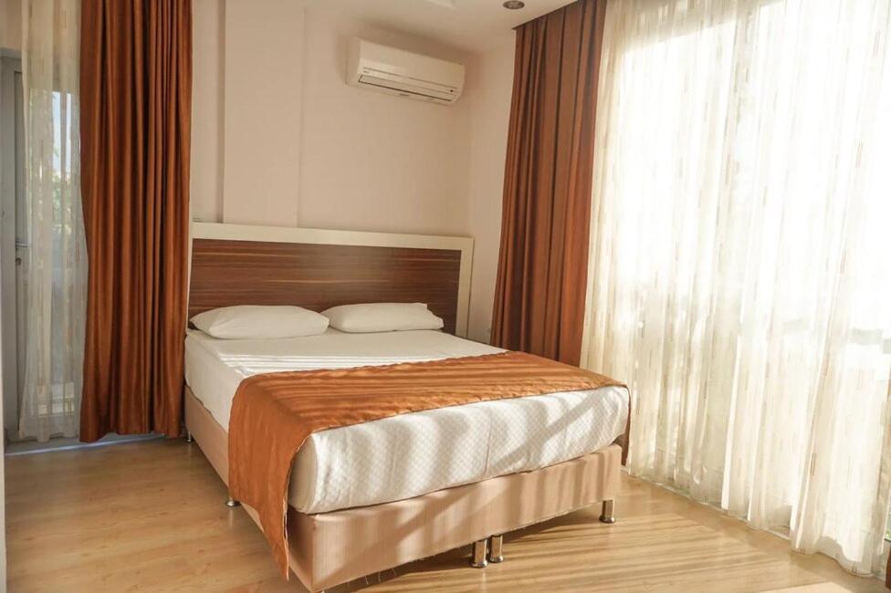 River Hotel مانافجات المظهر الخارجي الصورة